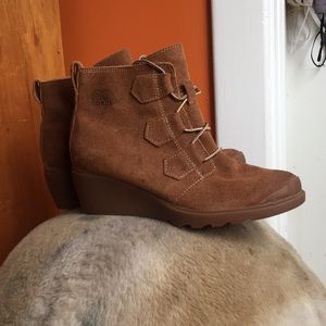 Sorel TORONTO Wedges Size 8
